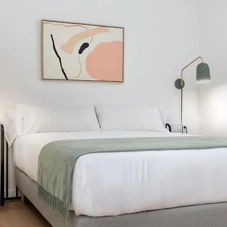 Santas Patronas, Maestranza Apartamento *
