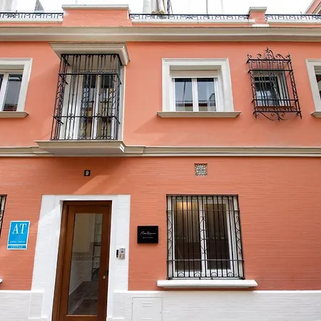 Apartamento Santas Patronas, Maestranza *