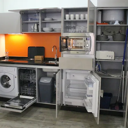 Santas Patronas, Maestranza Apartamento *